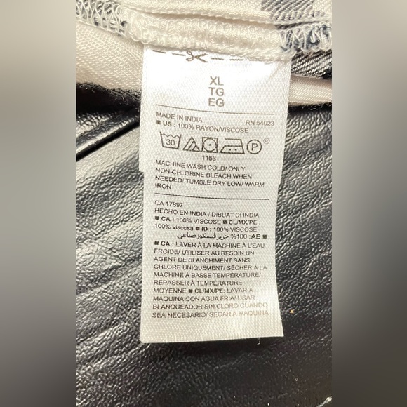 Vanilla Bay over size sweater - Picture 3 of 6